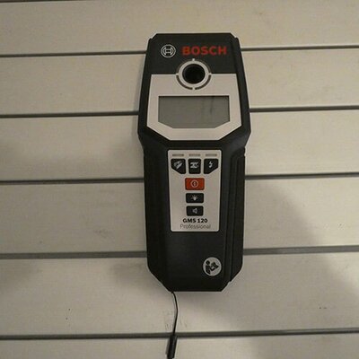 Bosch Professional Digitales Ortungsgerät GMS 120